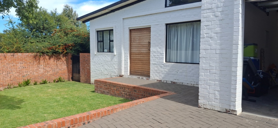 3 Bedroom Property for Sale in Bayswater Free State
